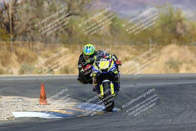 media/Mar-27-2022-CVMA (Sun) [[4786de14bf]]/Race 10 Supersport Shootout/